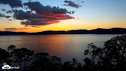 Hudson River Live Webcam - Oct 3, 2026, 6:36pm EDT