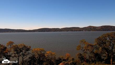 Hudson River Live Webcam - Oct 15, 2026, 1:25pm EDT