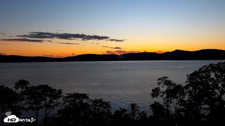 Hudson River Live Webcam - Sep 6, 2026, 7:20pm EDT