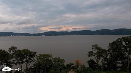 Hudson River Live Webcam - Aug 2, 2026, 7:15pm EDT