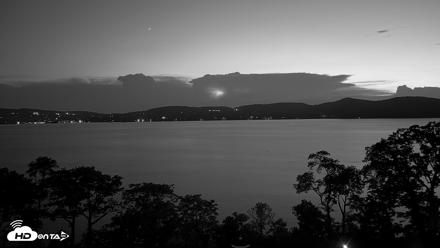 Hudson River Live Webcam - Aug 6, 2026, 8:43pm EDT