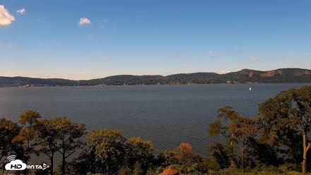 Hudson River Live Webcam - Sep 18, 2026, 12:17pm EDT
