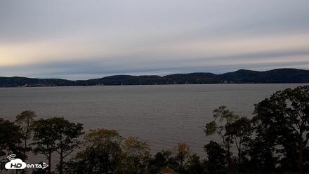 Hudson River Live Webcam - Oct 17, 2026, 8:04am EDT