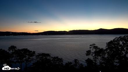 Hudson River Live Webcam - Sep 6, 2026, 7:49pm EDT