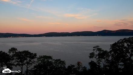 Hudson River Live Webcam - Aug 26, 2026, 6:21am EDT