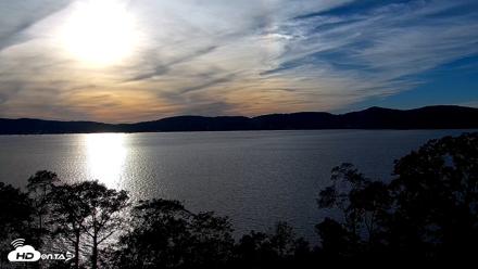 Hudson River Live Webcam - Oct 9, 2026, 5:14pm EDT