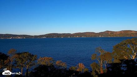 Hudson River Live Webcam - Oct 20, 2026, 8:21am EDT