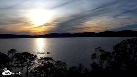 Hudson River Live Webcam - Oct 9, 2026, 5:41pm EDT