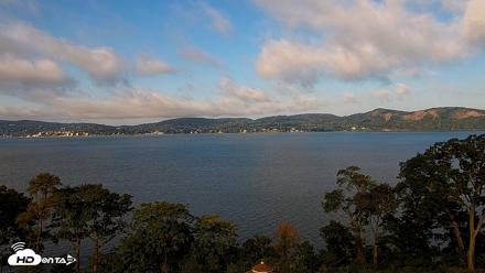 Hudson River Live Webcam - Oct 5, 2026, 9:25am EDT