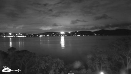 Hudson River Live Webcam - Oct 4, 2026, 7:58pm EDT