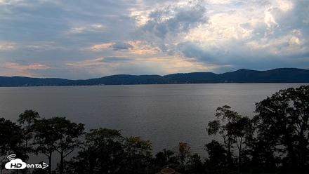 Hudson River Live Webcam - Oct 2, 2026, 4:02pm EDT