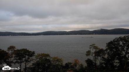 Hudson River Live Webcam - Oct 12, 2026, 8:05am EDT