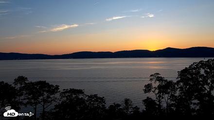 Hudson River Live Webcam - Aug 28, 2026, 7:28pm EDT