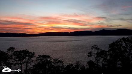 Hudson River Live Webcam - Oct 12, 2026, 6:33pm EDT