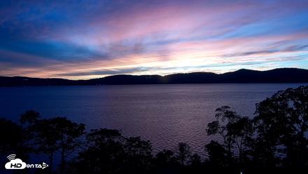 Hudson River Live Webcam - Sep 24, 2026, 7:02pm EDT
