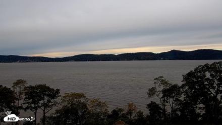 Hudson River Live Webcam - Oct 17, 2026, 9:44am EDT