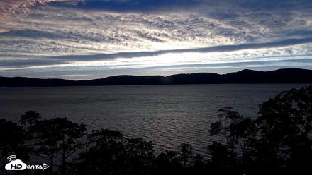Hudson River Live Webcam - Sep 25, 2026, 6:53pm EDT