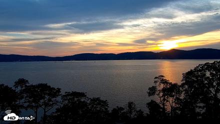 Hudson River Live Webcam - Aug 19, 2026, 7:35pm EDT