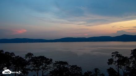 Hudson River Live Webcam - Jul 1, 2026, 8:43pm EDT