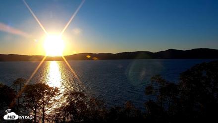 Hudson River Live Webcam - Oct 20, 2026, 5:40pm EDT