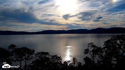 Hudson River Live Webcam - Aug 26, 2026, 6:13pm EDT