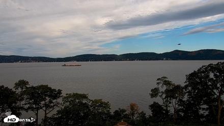 Hudson River Live Webcam - Sep 11, 2026, 9:30am EDT