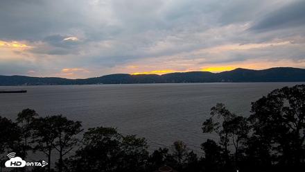 Hudson River Live Webcam - Oct 2, 2026, 6:24pm EDT