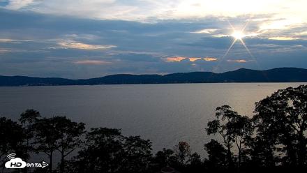 Hudson River Live Webcam - Aug 1, 2026, 7:18pm EDT