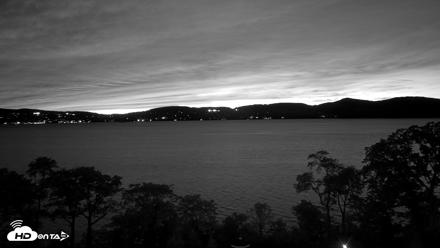 Hudson River Live Webcam - Sep 24, 2026, 7:31pm EDT