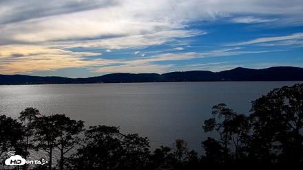 Hudson River Live Webcam - Sep 24, 2026, 4:12pm EDT