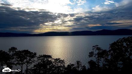 Hudson River Live Webcam - Sep 22, 2026, 6:01pm EDT