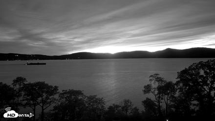 Hudson River Live Webcam - Oct 9, 2026, 6:49pm EDT