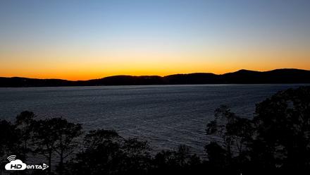 Hudson River Live Webcam - Oct 5, 2026, 6:35pm EDT
