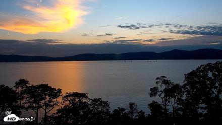 Hudson River Live Webcam - Sep 16, 2026, 7:04pm EDT