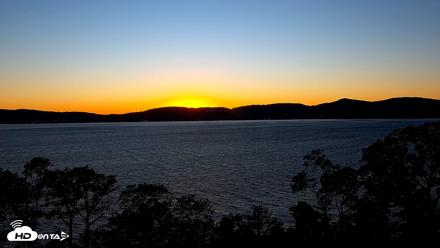 Hudson River Live Webcam - Oct 5, 2026, 6:29pm EDT