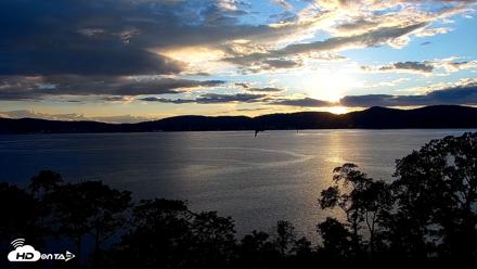 Hudson River Live Webcam - Aug 25, 2026, 7:20pm EDT