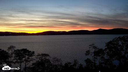 Hudson River Live Webcam - Oct 23, 2026, 6:26pm EDT