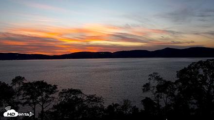 Hudson River Live Webcam - Oct 12, 2026, 6:29pm EDT