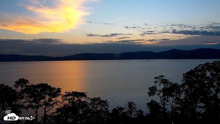 Hudson River Live Webcam - Sep 16, 2026, 7:03pm EDT