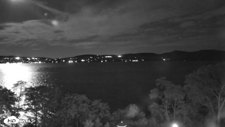 Hudson River Live Webcam - Oct 22, 2026, 1:21am EDT