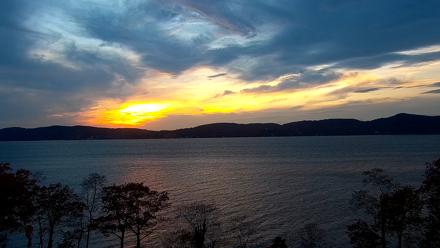 Hudson River Live Webcam - Nov 7, 2025, 4:42pm EST
