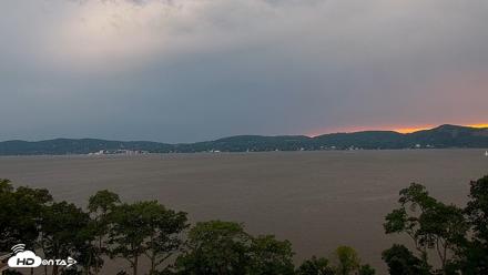 Hudson River Live Webcam - Jul 3, 2026, 7:48pm EDT