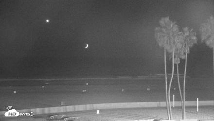 Venice Beach Live Surf Cam - Sep 13, 2026, 8:12pm PDT