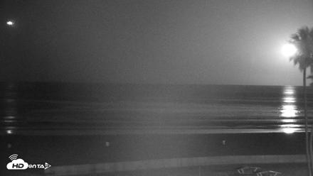 Venice Beach Live Surf Cam - Apr 29, 2026, 4:34am PDT