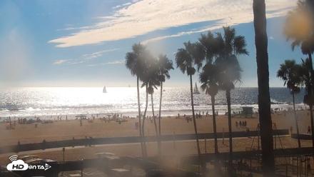 Venice Beach Live Surf Cam - Sep 5, 2026, 4:35pm PDT
