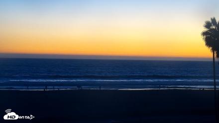 Venice Beach Roaming Live Surf Cam - Oct 8, 2026, 6:53pm PDT