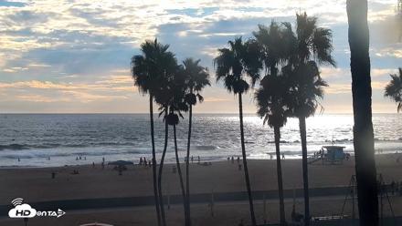 Venice Beach Live Surf Cam - Sep 7, 2026, 6:01pm PDT