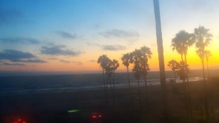 Venice Beach Live Surf Cam - Jul 22, 2025, 8:24pm PDT