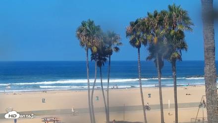 Venice Beach Live Surf Cam - Jul 29, 2026, 10:19am PDT