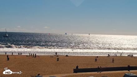 Venice Beach Live Surf Cam - Apr 11, 2026, 4:00pm PDT